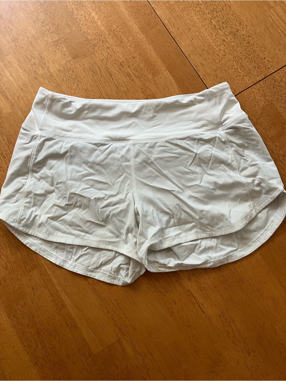 Lululemon Speed Up Mid-Rise Lined Short 4” - Picture 2 of 4